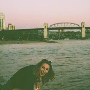 Meet your Posher, Melissa